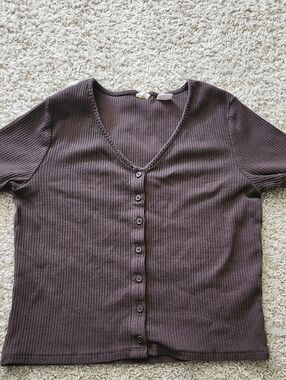 Levi's Ribbed V-Neck Button Front Top - Brown